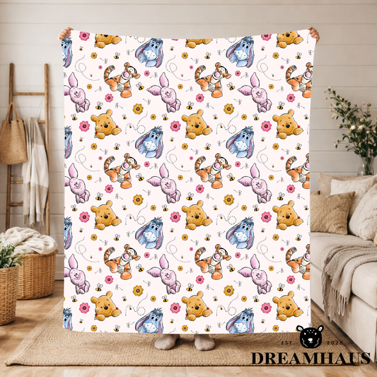 PRE-ORDER - W_nnie & Friends - Throw Blanket